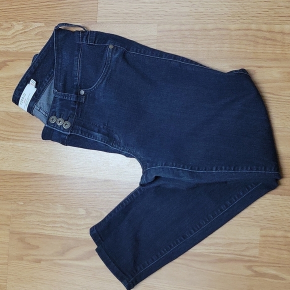 EUC Torrid 12R Jegging- SUPER STRETCH DARK Wash - Picture 10 of 10
